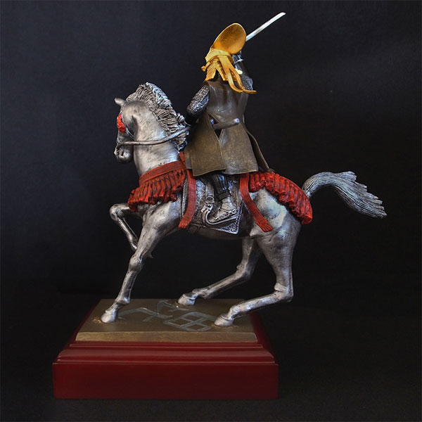戦国ヒストリカルフィギュア【上杉謙信・本金箔押し兜】