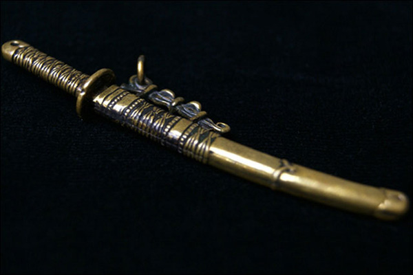 戦国シルバー【太刀】真鍮