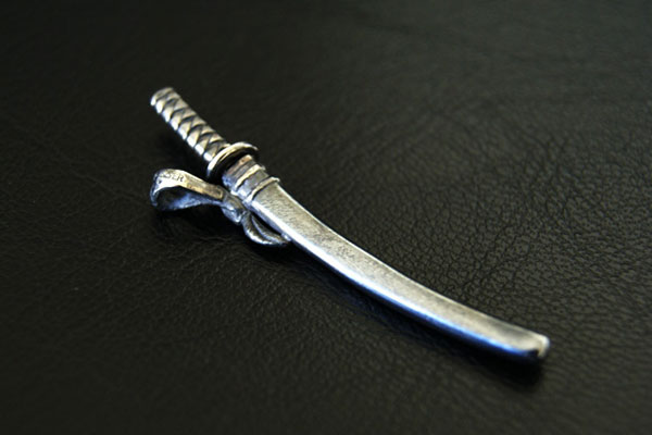 戦国シルバー【一刀】