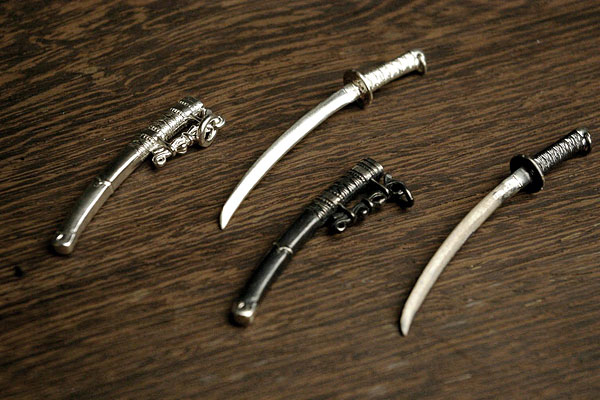 戦国幕末シルバーアクセサリー【太刀】